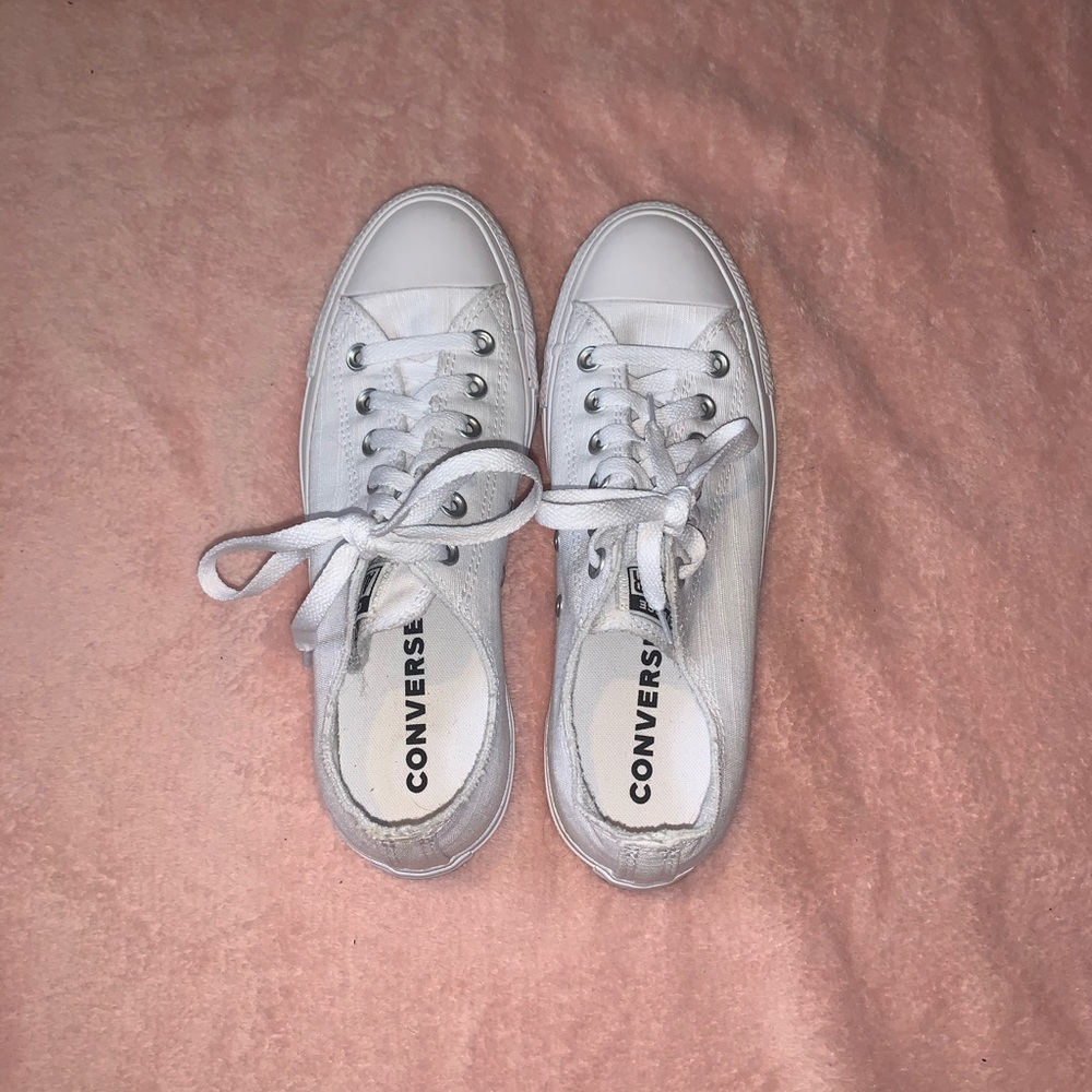 Converse Low Tops